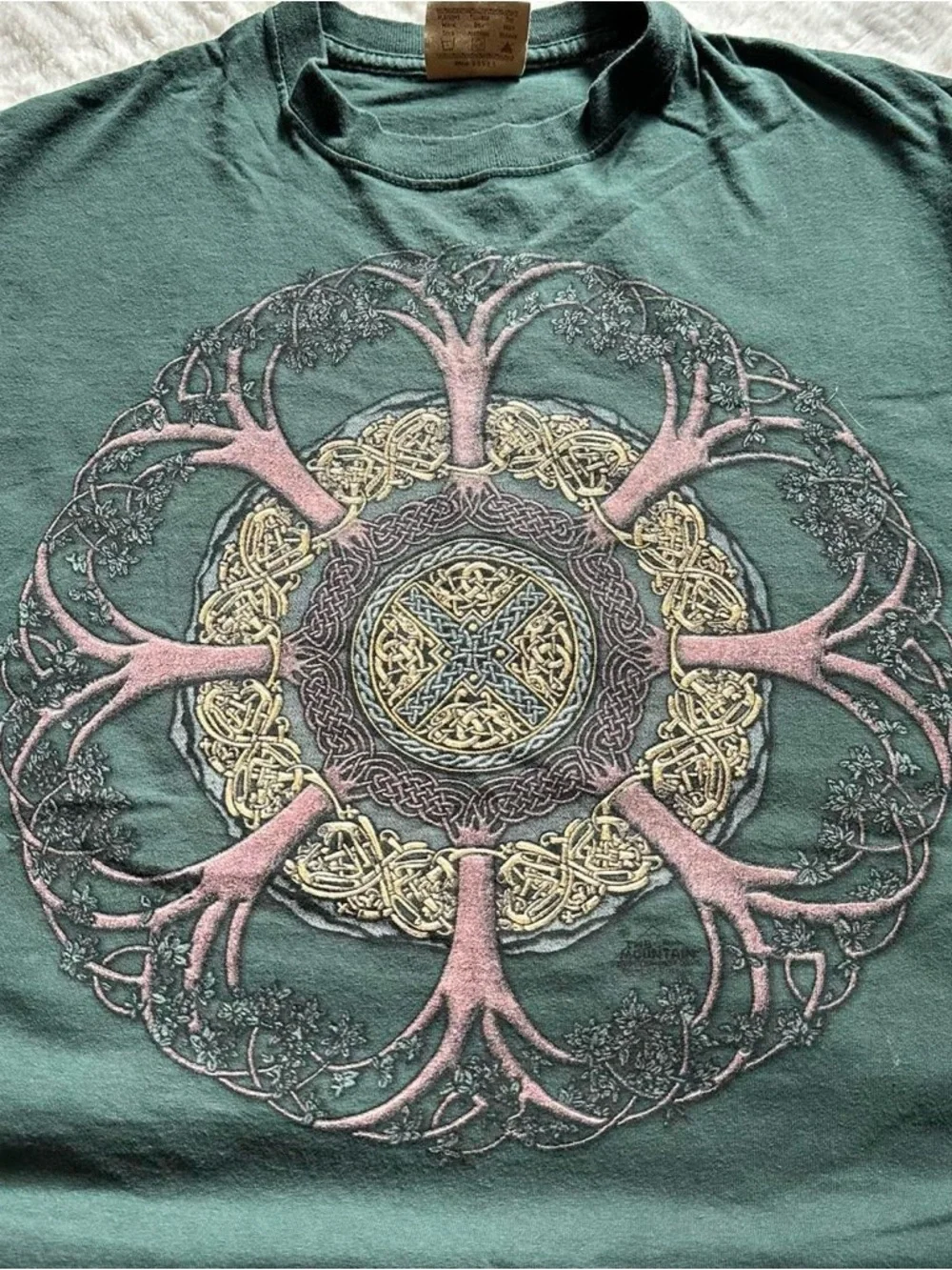 Vintage 90s Men's Dark Green Graphic T-Shirt with Celtic Tree Mandala XL - Picture 2 of 5